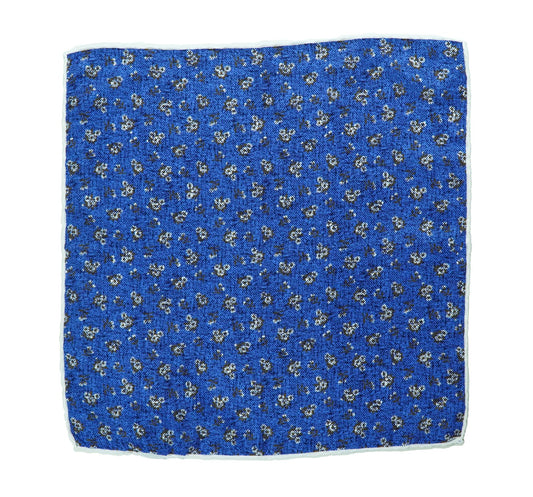 Mouchoir en soie bleu à motifs